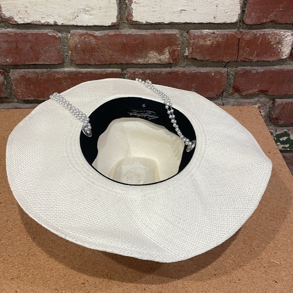 Gladys Tamez Millinery x REVOLVE Pearl Band Cowboy Handmade Hat White Size S - Picture 6 of 7